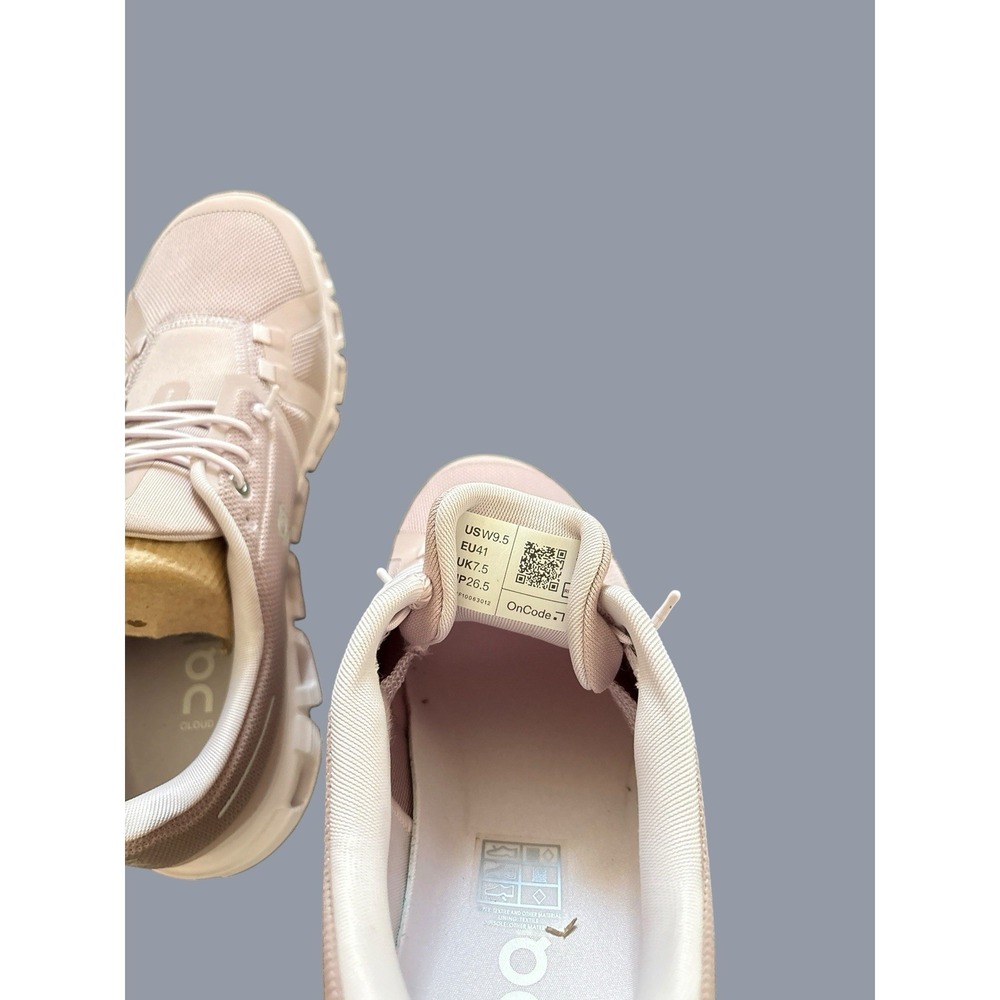 On Women's Cloud 6 Mauve/Orchid 3WF10063012 Size 9.5 New In Box - Picture 6 of 7